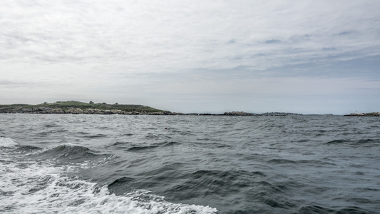 Dive > 2017 > 645 645 20170723 DeerNoseBostonHarbor