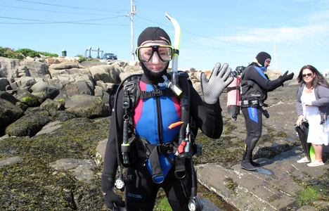 Dive > 2010 > 116 117 20100529 NubbleLight