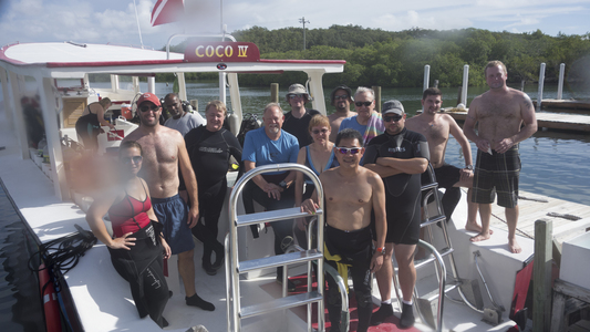 Dive > 2013 > 375 376 20131031 MarysPlaceNemanWall