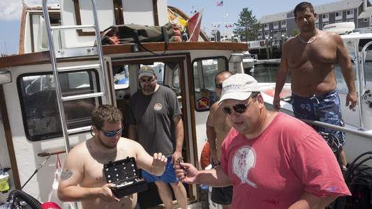 Dive > 2013 > 327 328 20130714 SalvageAndTwinLights