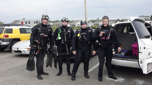 Dive > 2013 > 339 340 20130831 NubbleLight