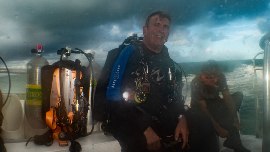 Dive > 2020 > 760 761 20201018 KLSpiegelFrenchReef