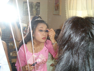 Family > 2005 > 200511 MinhLinh > images > Engagement > HiResEngagement