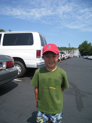 Family > 2009 > 20091101 BenroyCamera