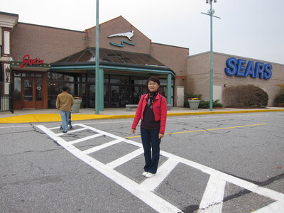 Family > 2010 > 20101020 NhiVisit > 120 1022