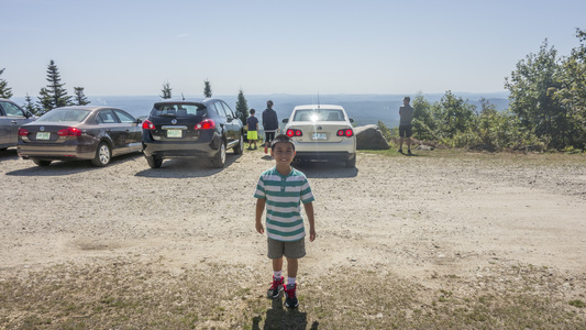 Family > 2015 > 20150905 HikeKearsage