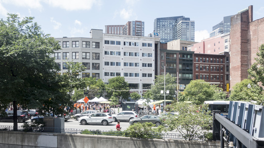 Family > 2017 > 20170708 BostonNgaThienVisit