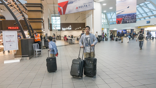 Family > 2017 > 20170331 DW FriTravelSprings