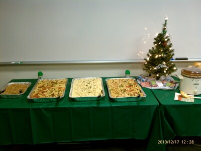 Friends > 19960101 Philips > EVENT PICTURES > Holiday Celebration 17-Dec-2010